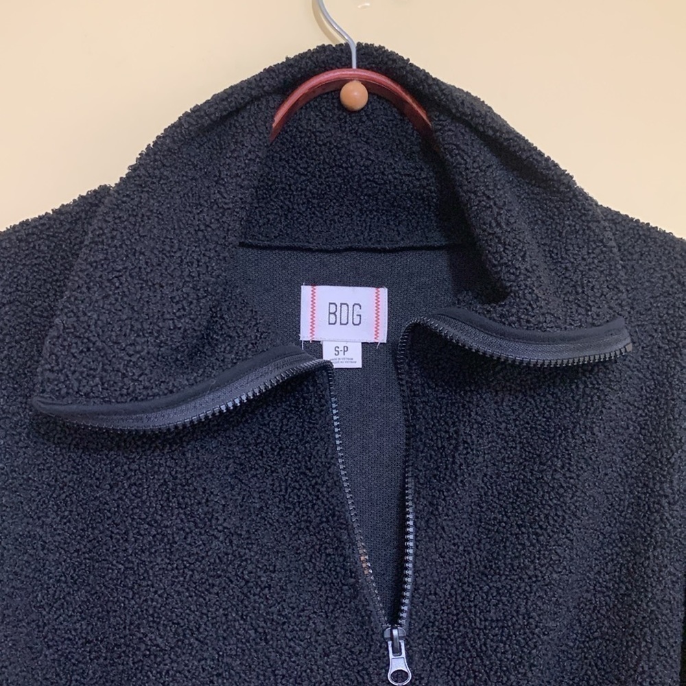 Urban Outfitters Black BDG NWT New Leaf Quarter-Zip Cropped Sweater Jacket Top S - Picture 8 of 17